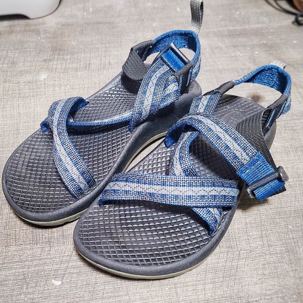 Chaco kids sandals sz 13